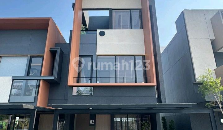 Rumah 3 Lantai Harga Sangat Terjangkau Lokasi Strategis Enamaste 