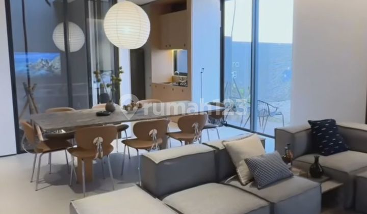 Rumah Mewah Harga Terjangkau Nempel Bsd 