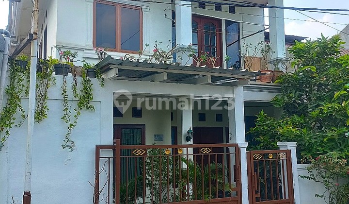 PALING DICARI! Rumah Minimalis 2 Lantai, Tipe 8, 5 Kamar Tidur Di Karawaci PALING DICARI! Rumah Minimalis 2 Lantai, Tipe 8, 5 Kamar Tidur Di Karawaci