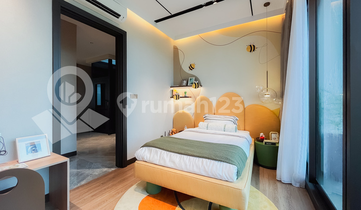 More Than Enough! Ardea 3-Story Home in Gading Serpong: Space for Every Need