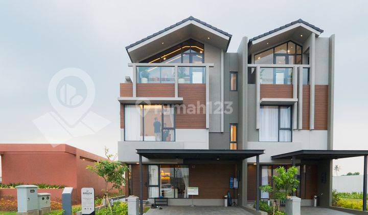 Rumah Dijual 2 Lantai Modern Dengan Attic Room 1