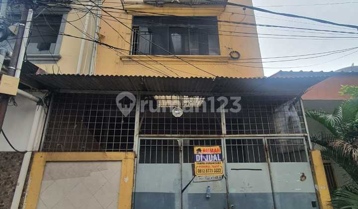 Dijual Rumah Minimalis 2 Lantai, Bisa Untuk Usaha, Di Jelambar Dijual Rumah Minimalis 2 Lantai, Bisa Untuk Usaha, Di Jelambar