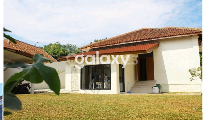 Rumah Jl. Tentara Pelajar 1