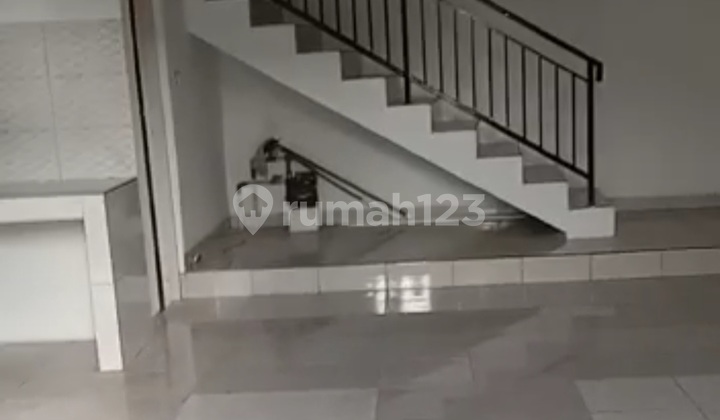 Dijual Rumah Daerah Latumenten Tambora. Jakarta.barat