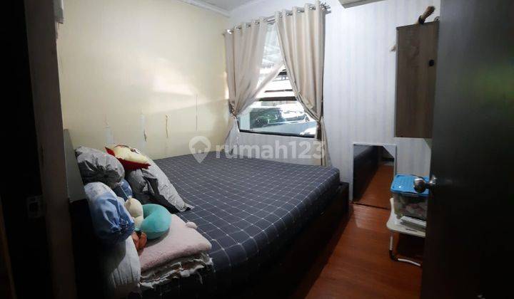 kamar tidur di perumahan grand sutera tangerang,