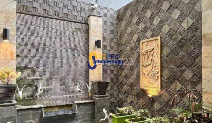 Dijual Rumah Cantik 3 Lantai Lokasi Strategis di Serpong 1