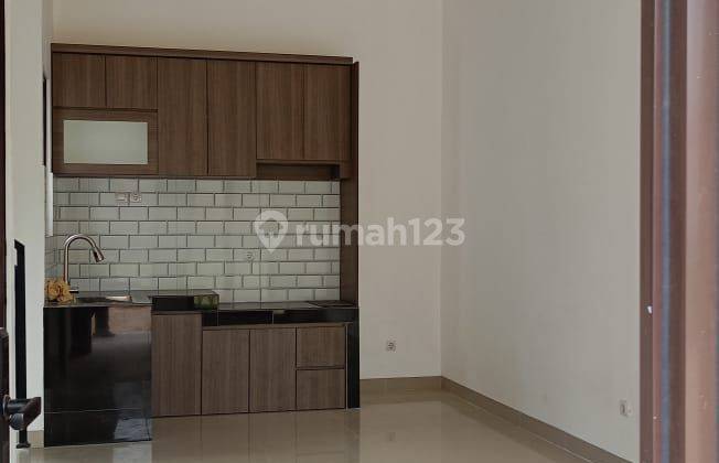 Dijual Rumah Baru 2 Lantai Free Biaya2 di Sawangan Depok 2