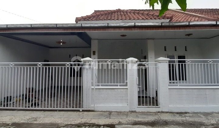 House in Graha Sentosa Housing Estate, Ngemplak Boyolali, near Banyuanyar Solo.