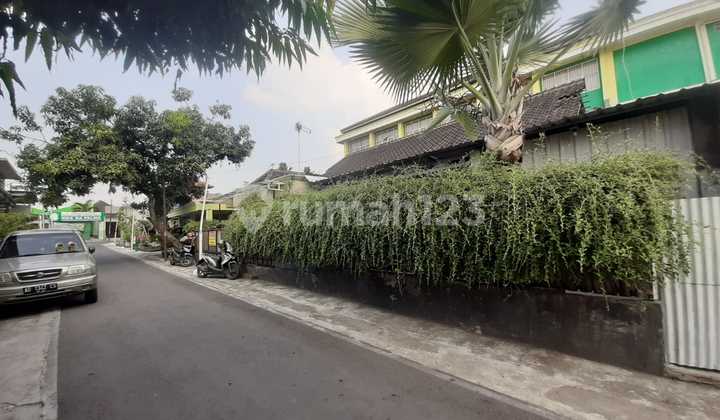 Rumah di Kadipiro Banjarsari Solo  1