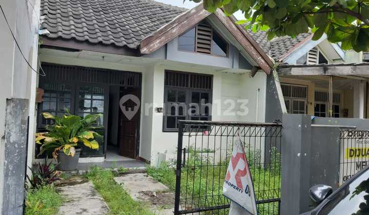 House for sale in Sector 9 Gedangan Grogol Solo Baru