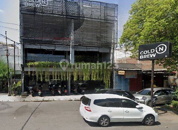 Dijual Ruko Strategis 3 Lantai, Depan Kampus UNS Solo di Jl. Ir. SUtami, Jebres 2