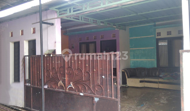 Rumah dijual di Jambangan Kaling Tasikmadu Karanganyar 1