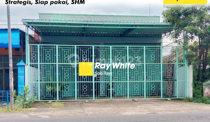 Warehouse for Sale in Ngadirojo Wonogiri with Tronton Access Warehouse for Sale in Ngadirojo Wonogiri with Tronton Access