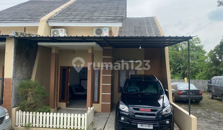 Rumah dijual di Griya Bintang Kadilangu Baki Sukoharjo Rumah dijual di Griya Bintang Kadilangu Baki Sukoharjo