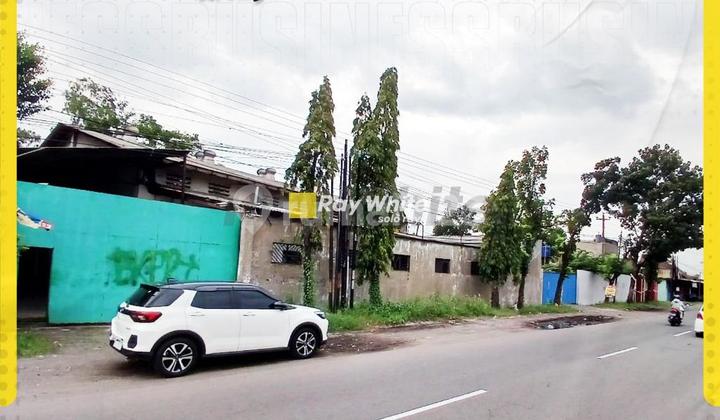 Gudang Di Jaten Unfurnished 800.0 M² Siap Huni Gudang Di Jaten Unfurnished 800.0 M² Siap Huni