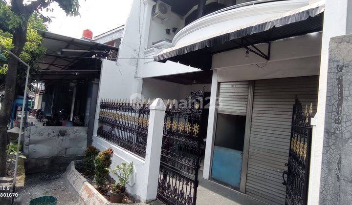 Rumah Sudah Renovasi Unfurnished Sertifikat Hak Milik Di Jl Kapt Mulyadi, Surakarta 1