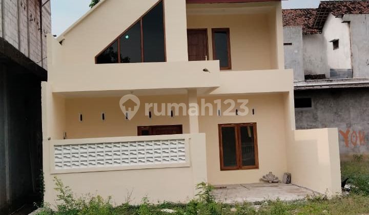 Rumah Unfurnished Bagus Mojogedang, Karanganyar SHM siap huni. Rumah Unfurnished Bagus Mojogedang, Karanganyar SHM siap huni.