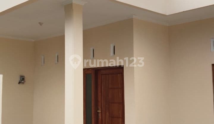 Rumah Unfurnished Bagus Mojogedang, Karanganyar SHM siap huni. 2
