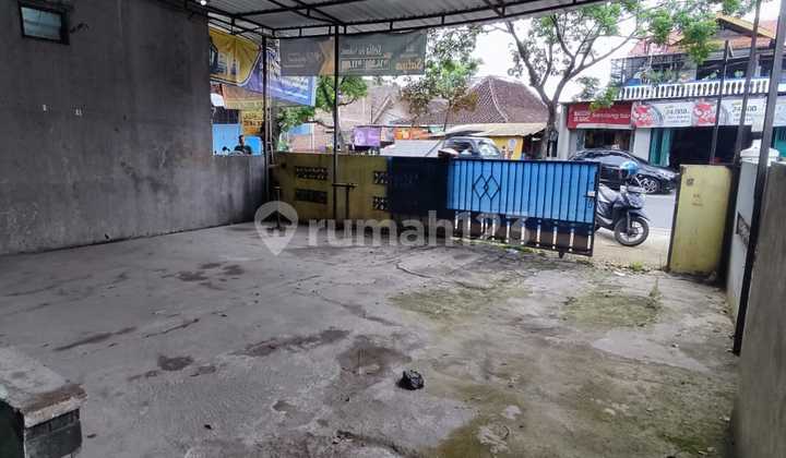 Rumah SHM Unfurnished Pasar Kliwon, Solo Butuh Minim Renovasi