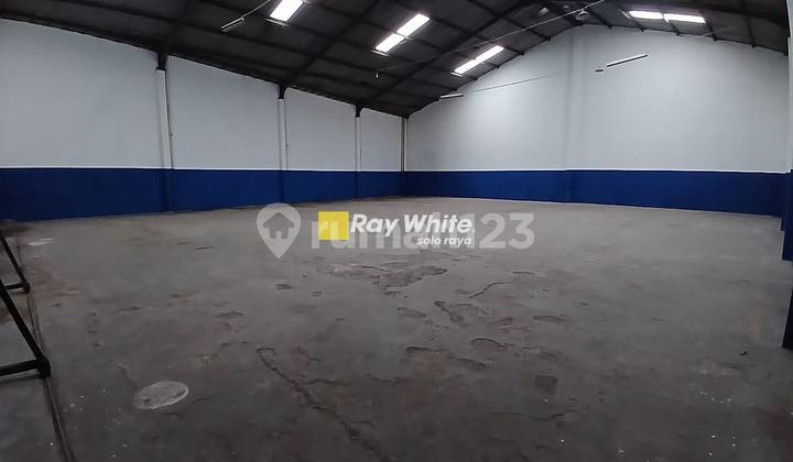 Gudang Di Jaten Unfurnished 800.0 M² Siap Huni Gudang Di Jaten Unfurnished 800.0 M² Siap Huni