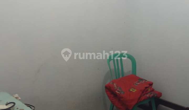 Rumah Unfurnished Jebres, Solo SHM Butuh Minim Renovasi 2