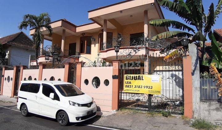 Dijual Rumah Mewah Siap Huni di Tengah Kota Solo 1