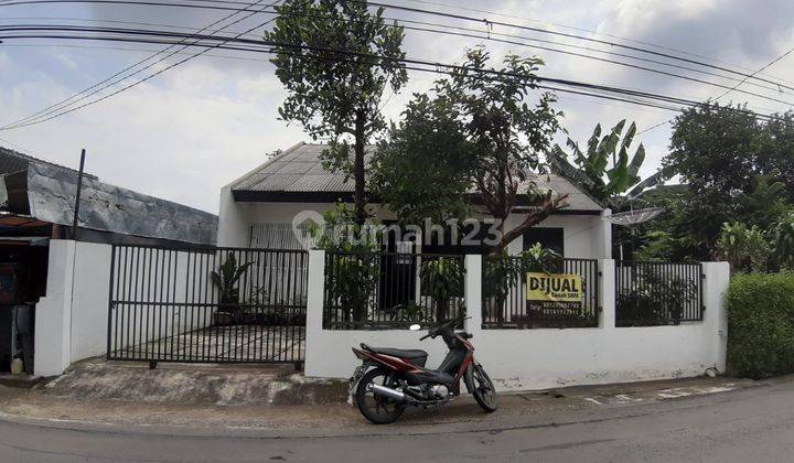 Dijual Rumah dekat Jalan Besar Komplang Solo 1