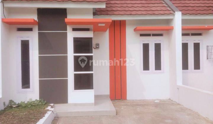 Rumah dekat stasiun Depok lama akses mobil SHM  1