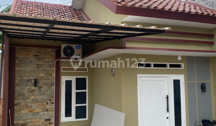 Affordable House with SHM in Depok Sawangan Ready and Indent Affordable House with SHM in Depok Sawangan Ready and Indent