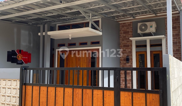 Rumah Baru Akses Mobil Shm Didepok Dekat Stasiun 2