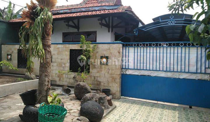 Rumah Mewah Limasan Dekat Solo Grand Mall Surakarta 2