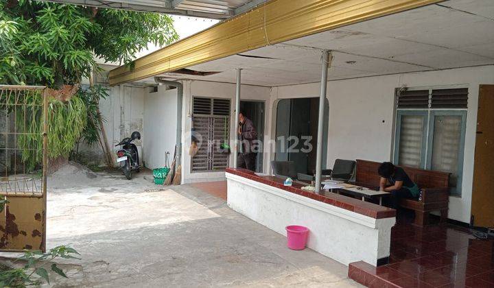 RUMAH NYAMAN ASRI DEKAT SUNAN HOTEL SOLO 2