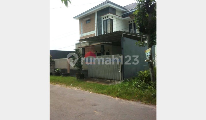 Rumah Mewah Sewa Bangunan Kuat di Gurah Kab Kediri 1