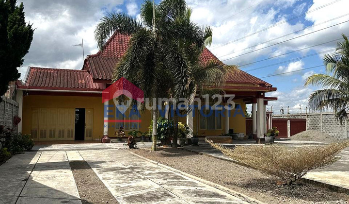 Rumah Siap Huni Halaman Luas di Sentul Kota Blitar Bonus CCTV