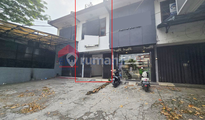 Shop House for Rent on Main Road Suitable for All Businesses 1