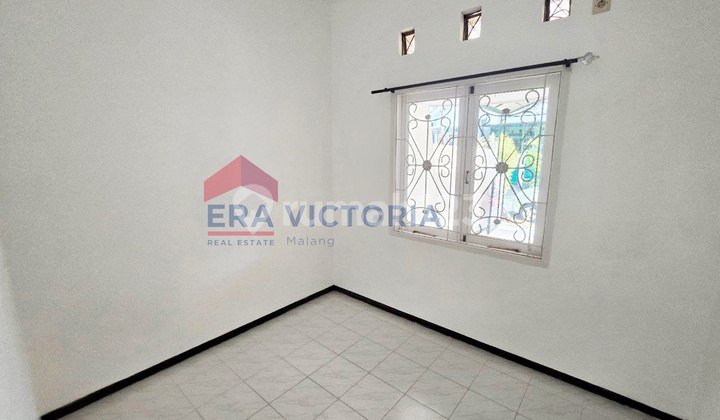 Rumah Lokasi Tenang dan Nyaman Dekat Kmapus Unmer, Kuliner Kawi 2