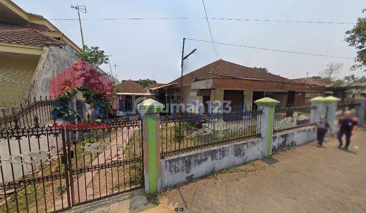 Dijual Rumah Dekat Perusahaan Adi Putro, Rumah Makan Cepat Saji  1