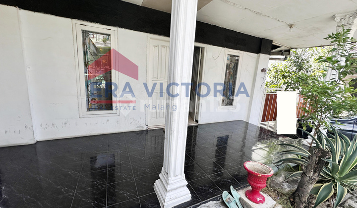 House FOR SALE Location Lowokwaru Malang Suitable for Residence and Rental 2