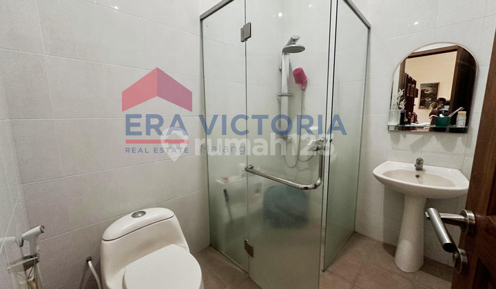 Strategic House Near UB & Business Area, Potential for Boarding Houses 2