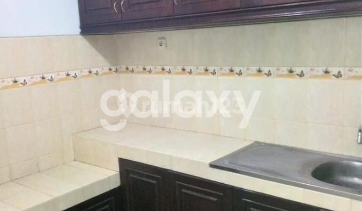 Ready-to-Occupy House in Griya Asri Pakuwon City Ready-to-Occupy House in Griya Asri Pakuwon City