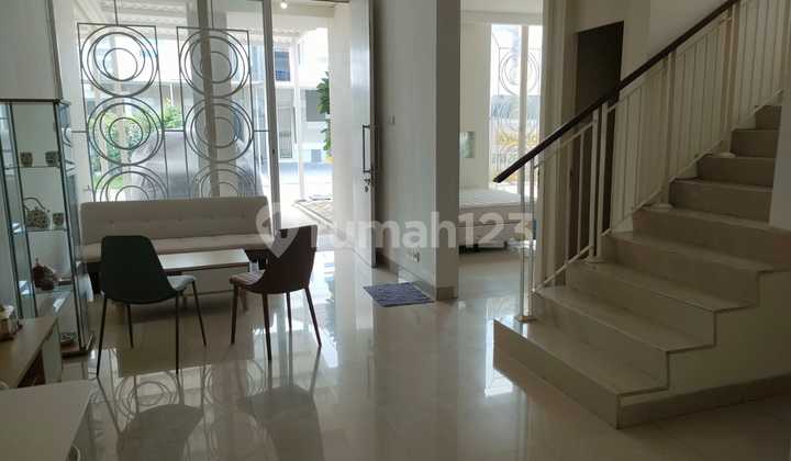 Two-Story Fully Furnished House Ready to Occupy Pakuwon City