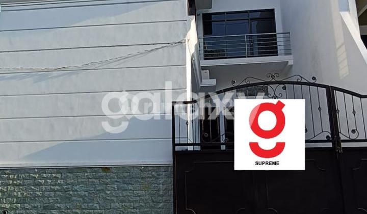 Ready-to-Occupy House in Griya Asri Pakuwon City Ready-to-Occupy House in Griya Asri Pakuwon City