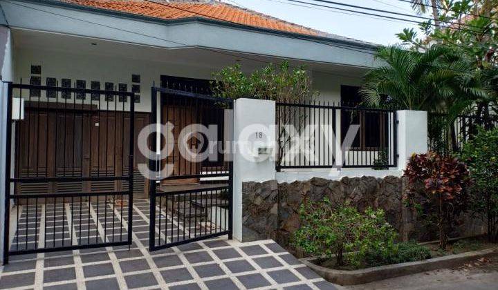 Rumah jalan Jemursari Lokasi strategis, selangkah jalan raya Dekat Rumah Sakit Islam 1