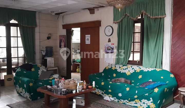 1-Story House for Sale in Buah Batu, Bandung. 2