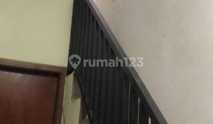 Rumah 1 Lantai di Antapani, Bandung. 2