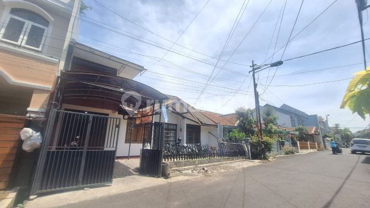 Dijual Rumah Hitung Tanah Area Turangga Bandung Dijual Rumah Hitung Tanah Area Turangga Bandung