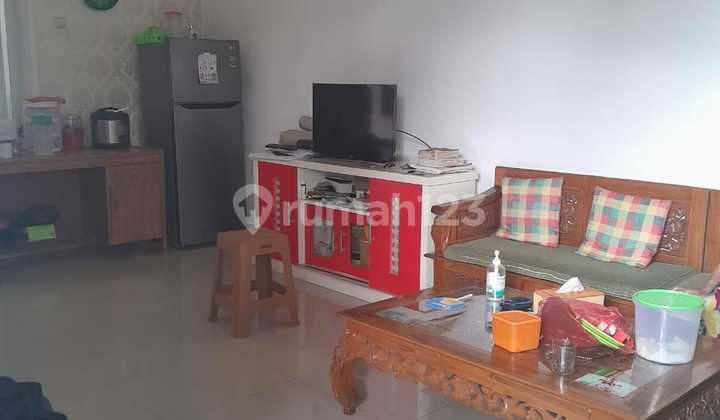 For Sale Strategic Location Located in Cisaranten,