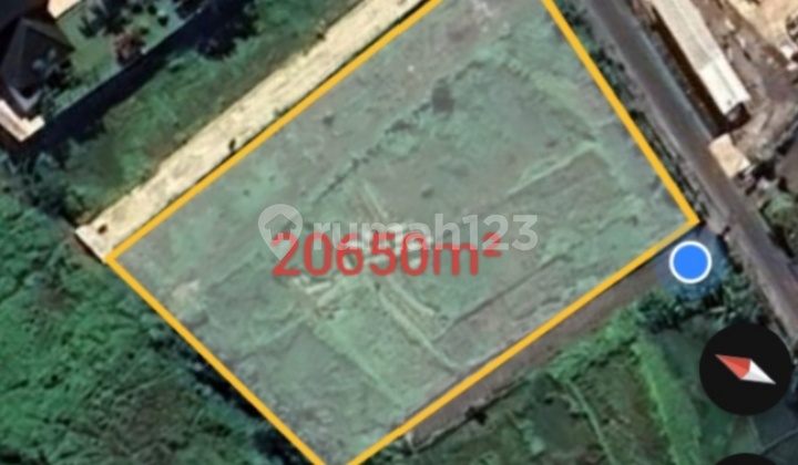 Flat Land by the Main Road. Close to Nyanyi Beach.