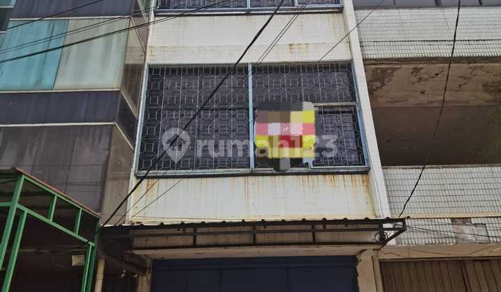 RUKO SIAP HUNI DAN COCOK UNTUK USAHA, LOKASI STRATEGIS DI KALIMALANG RAYA, DAERAH RAMAI