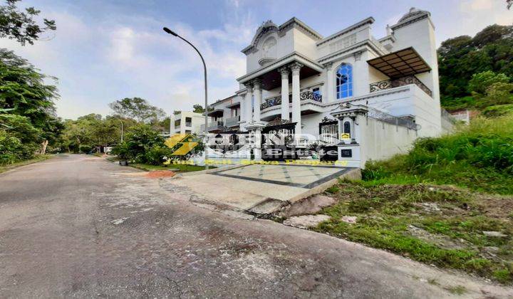 Rumah Mewah 3 Lantai Dengan Kolam Renang Di Bukit Indah Sukajadi 2